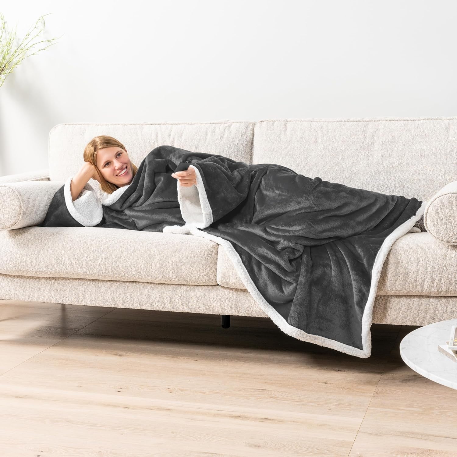 Cozy Sherpa Wearable Blanket with Sleeves & Pocket - Perfect for Snuggling Up This Winter!