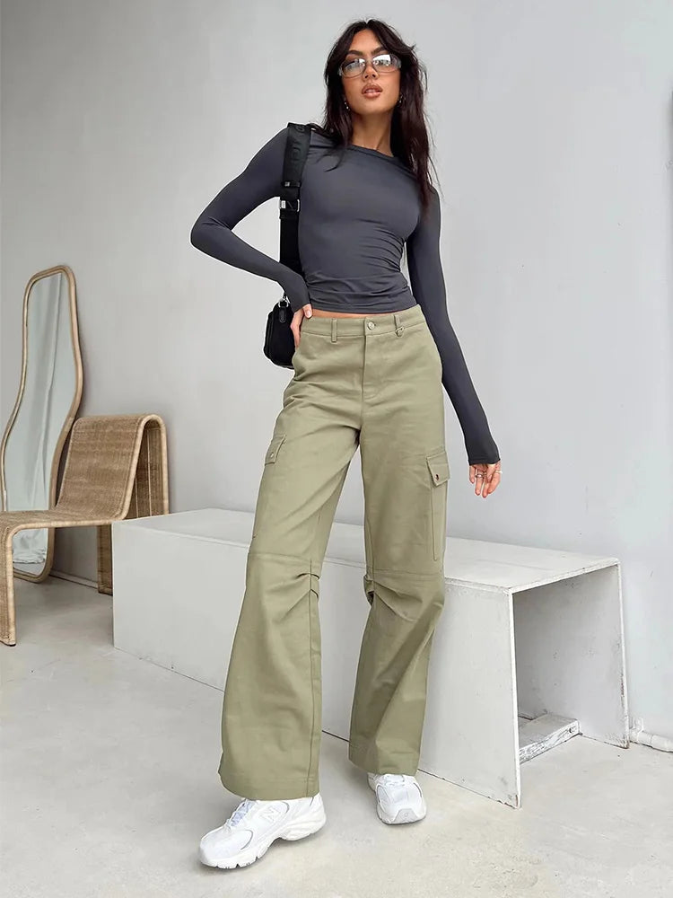 Trendy Women's Casual Long Sleeve T-Shirts - Stylish Solid Slim Fit Pullovers Perfect for Autumn & Winter Streetwear!
