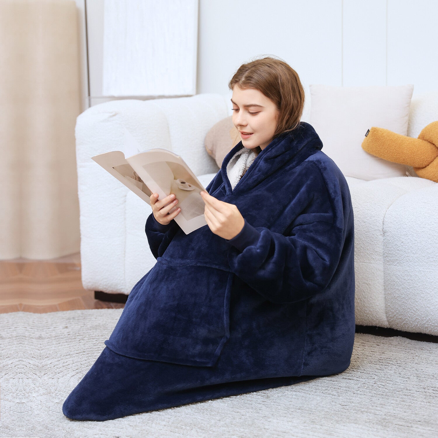 Wrap Yourself in Comfort with Our Oversized Wearable Blanket Hoodie - Ultimate Warmth for Winter Adventures