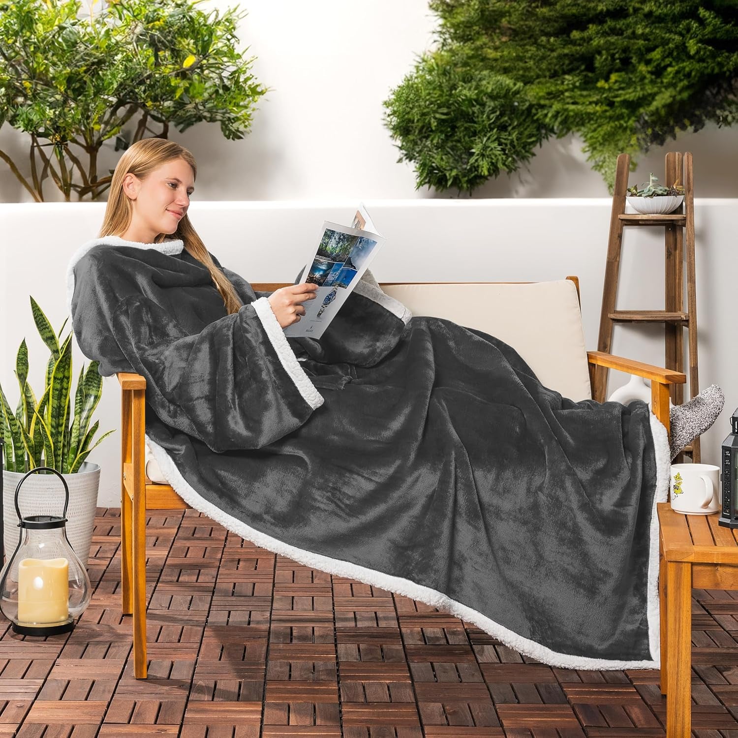 Cozy Sherpa Wearable Blanket with Sleeves & Pocket - Perfect for Snuggling Up This Winter!